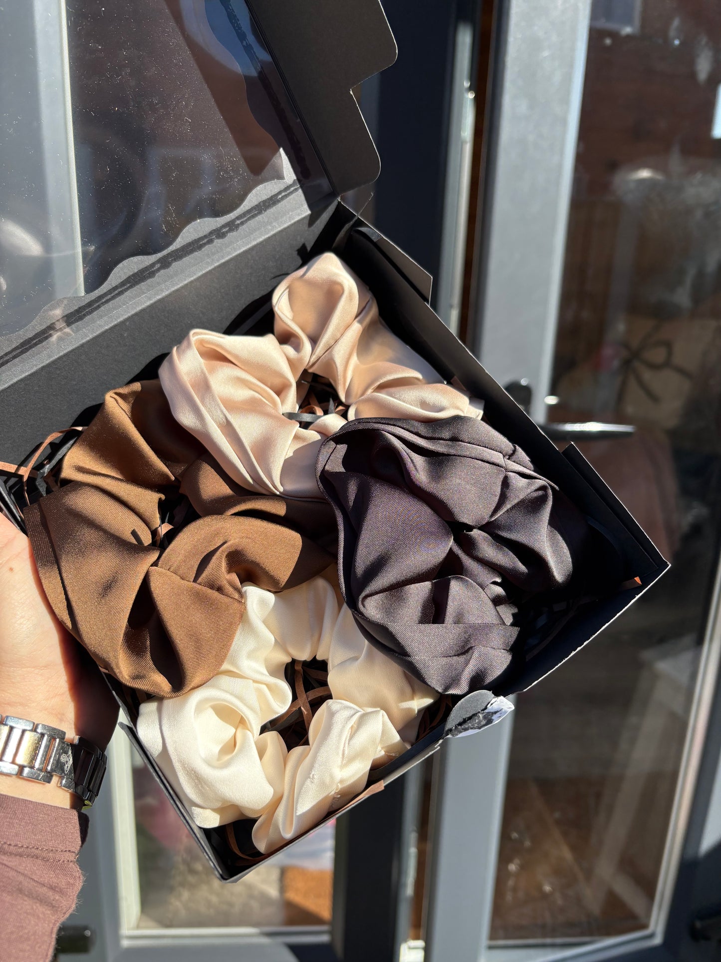 Luxury 4pcs scrunchie set